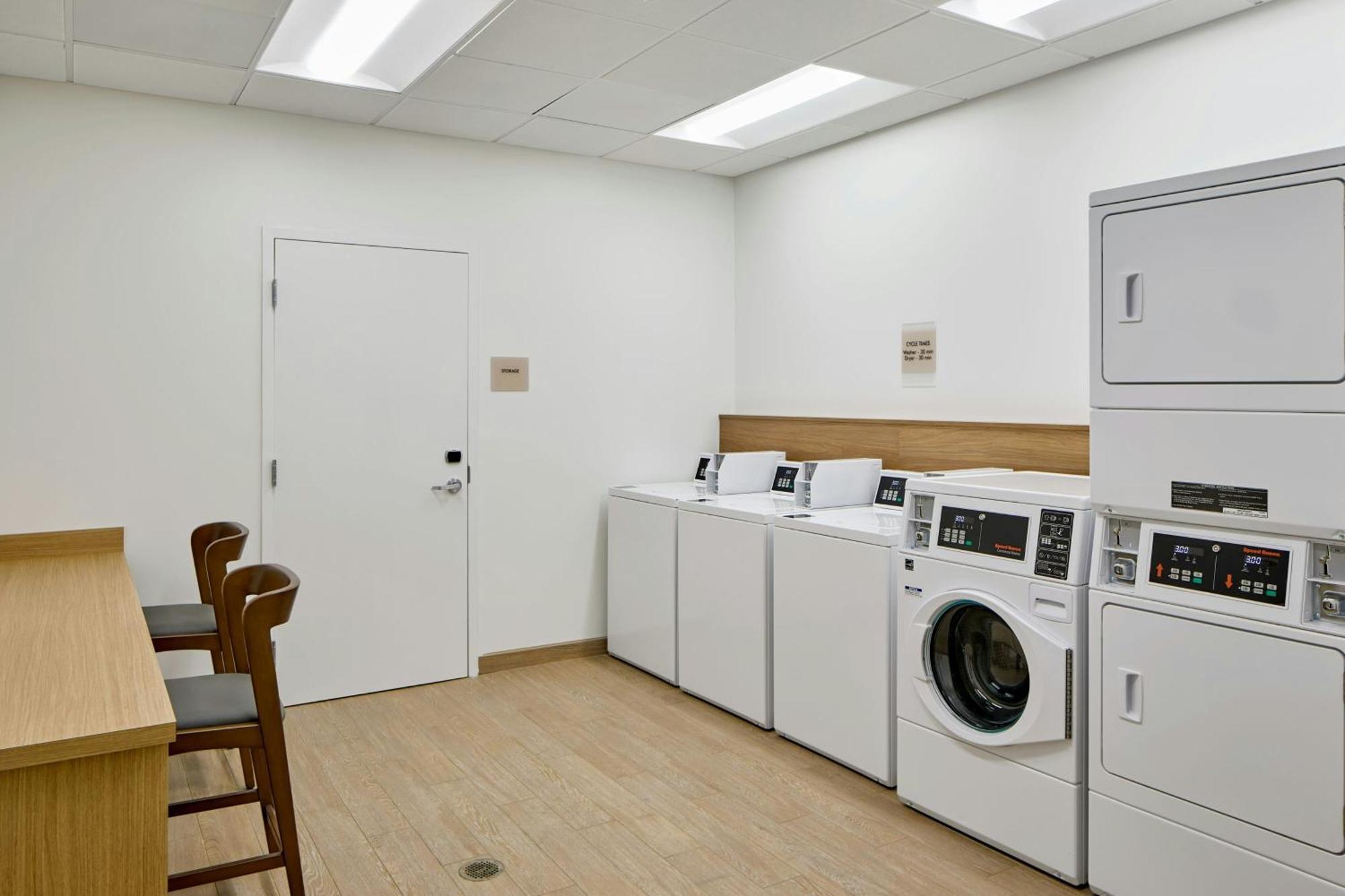 Element Atlanta Perimeter Center Hotel Дънууди Екстериор снимка